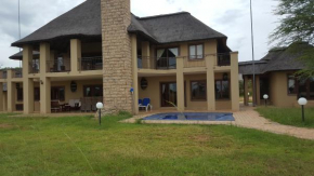 Zebula Golf Estate and Spa - Owl's Haven (10 pax) Moi Signature Luxury villa